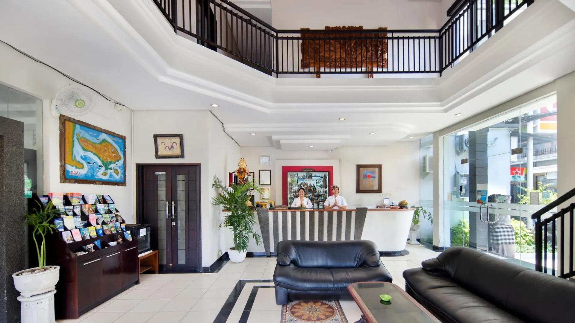 Legian Village Beach Resort - Chse Certified Szálloda