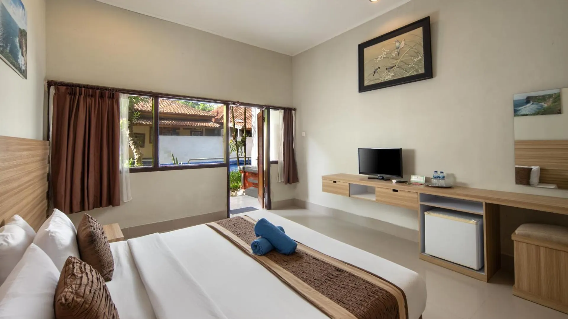 Legian Village Beach Resort - Chse Certified Szálloda